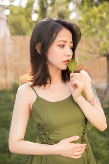 美女人体艺术图片