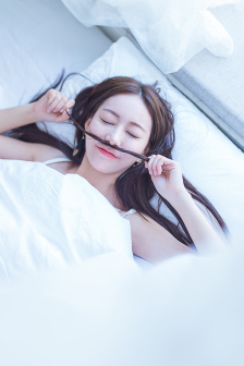 明星潜规则之皇txt无删减