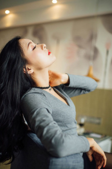 我与岳的性关系中文字幕电影